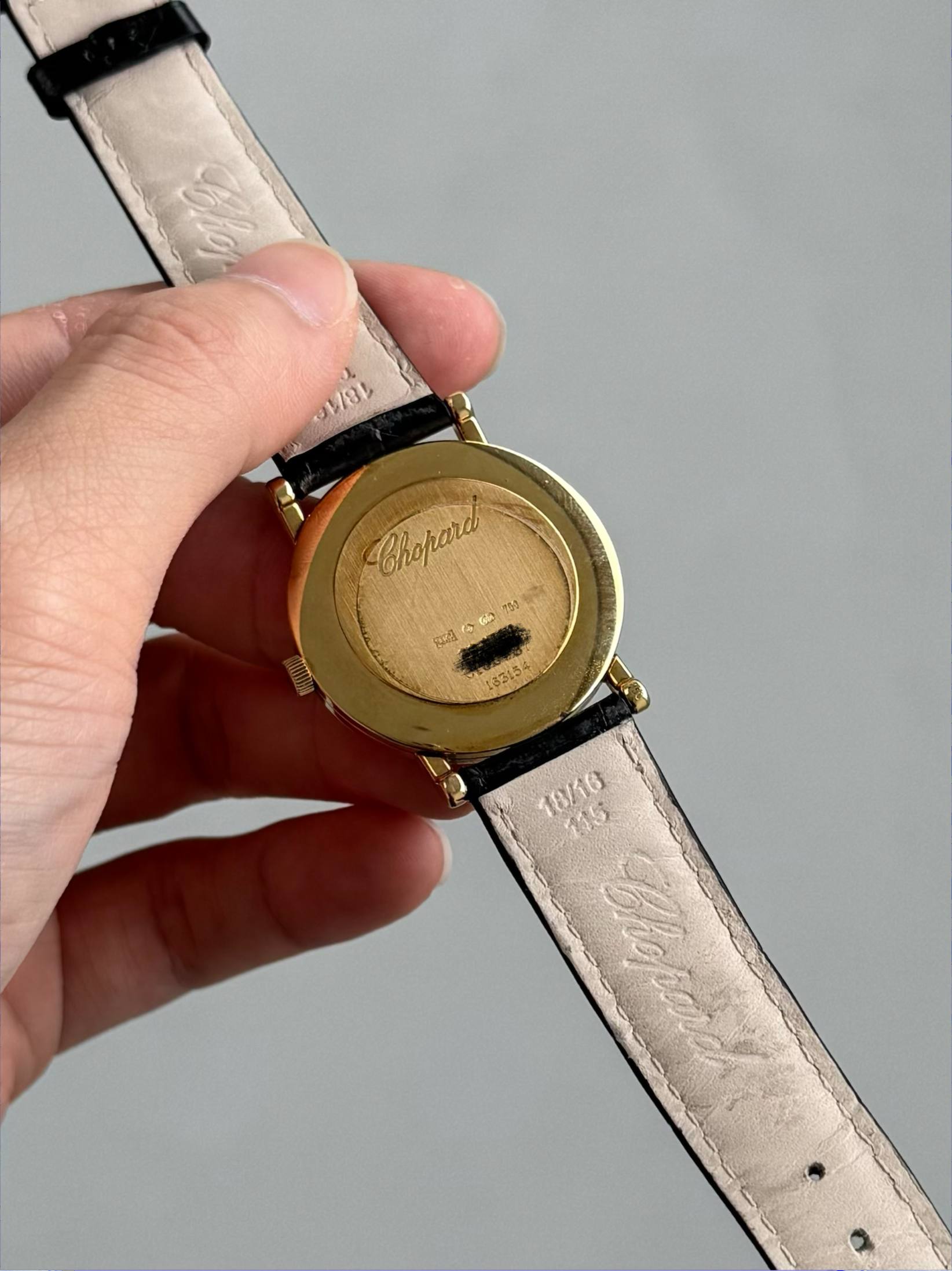 Chopard Classic 18k yellow gold