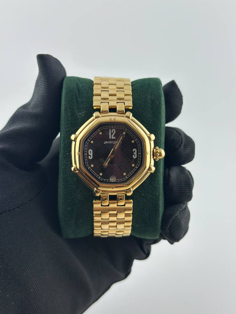 Gerald Genta Success 18k Gold
