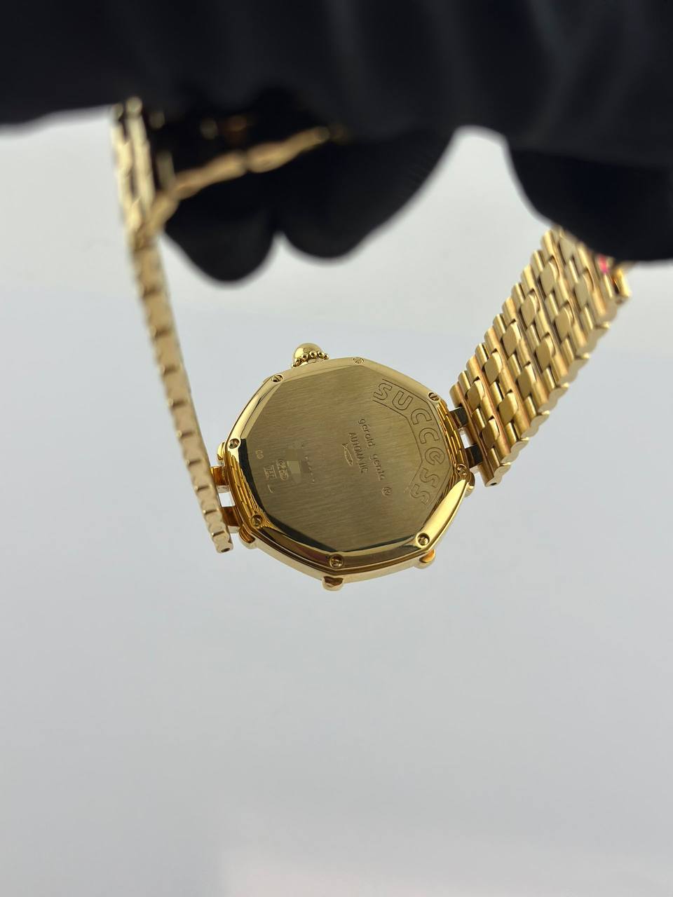 Gerald Genta Success 18k Gold