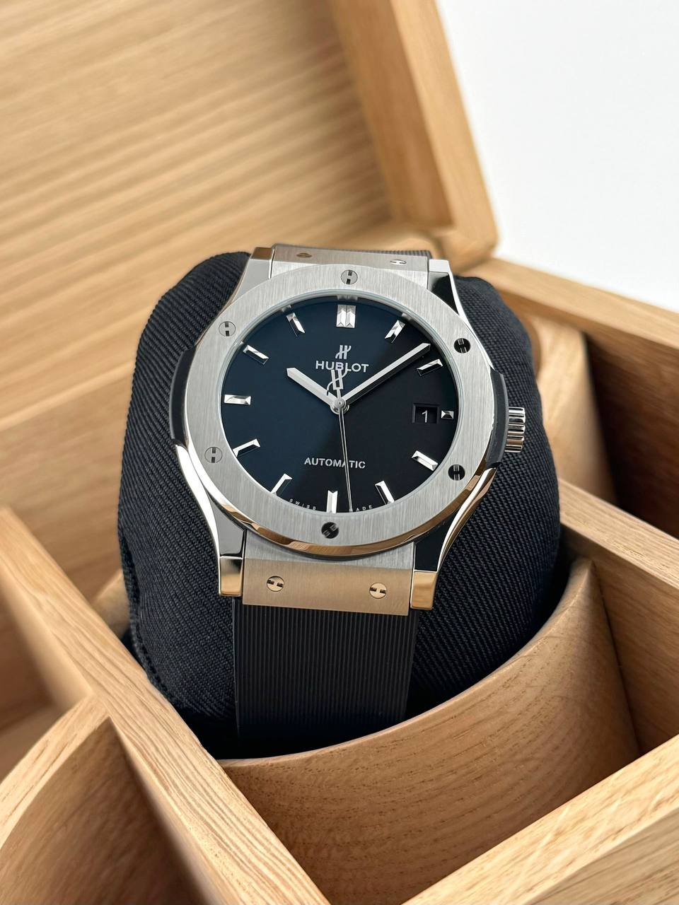 Hublot Classic Fusion Black dial
